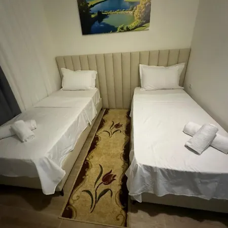 Hotel Bar-restorant Fresku 3*