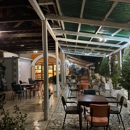 Bar-restorant Fresku Hotel 3*