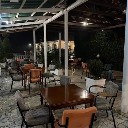 Bar-restorant Fresku Hotel Fushe-Arrez