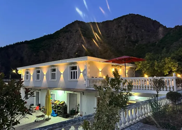 Bar-restorant Fresku Ξενοδοχείο Fushe-Arrez